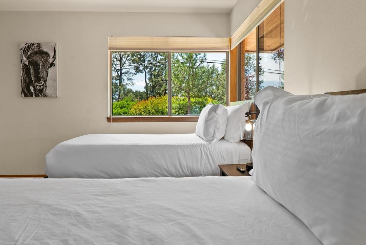 Secluded Mountain Shadows Escape With Yoga Sedona